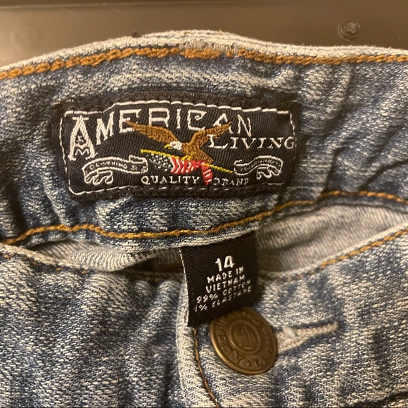 Classic blue jean skirt, hits above the knee. - Picture 3 of 3